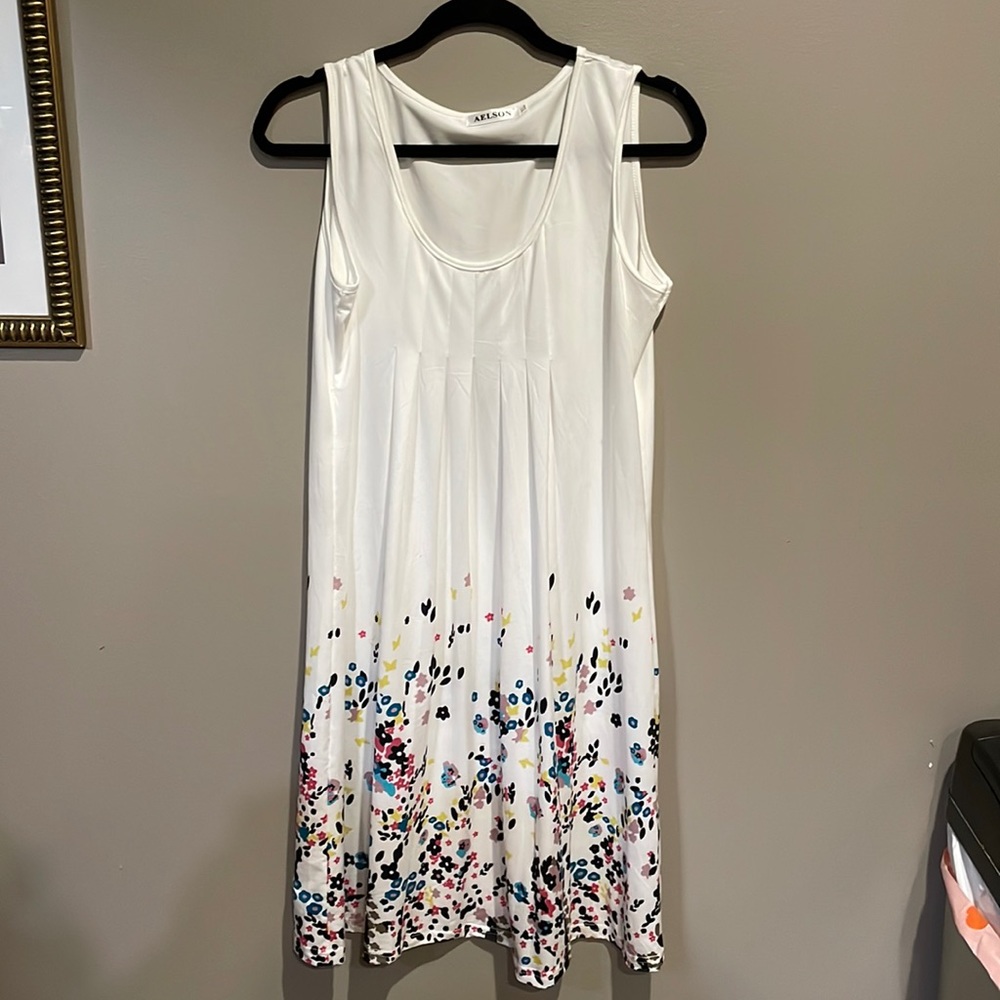 NWOT sleeveless dress